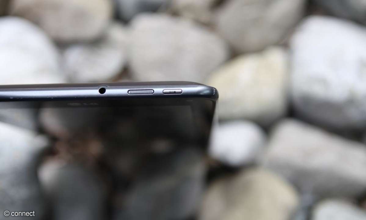 LG V900 Optimus Pad