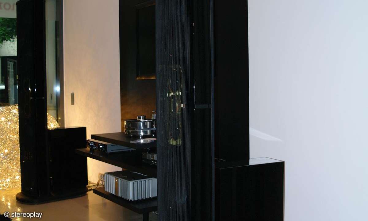 Steinway Lyngdorf Model-D