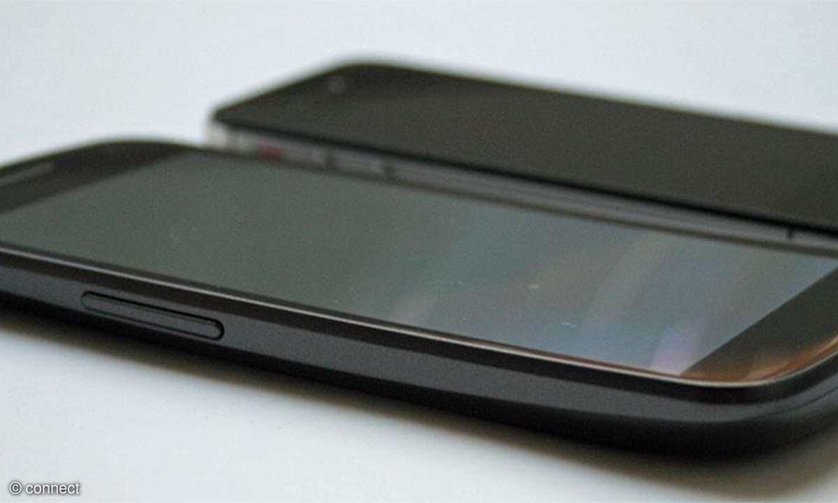 iPhone 4S versus Galaxy Nexus