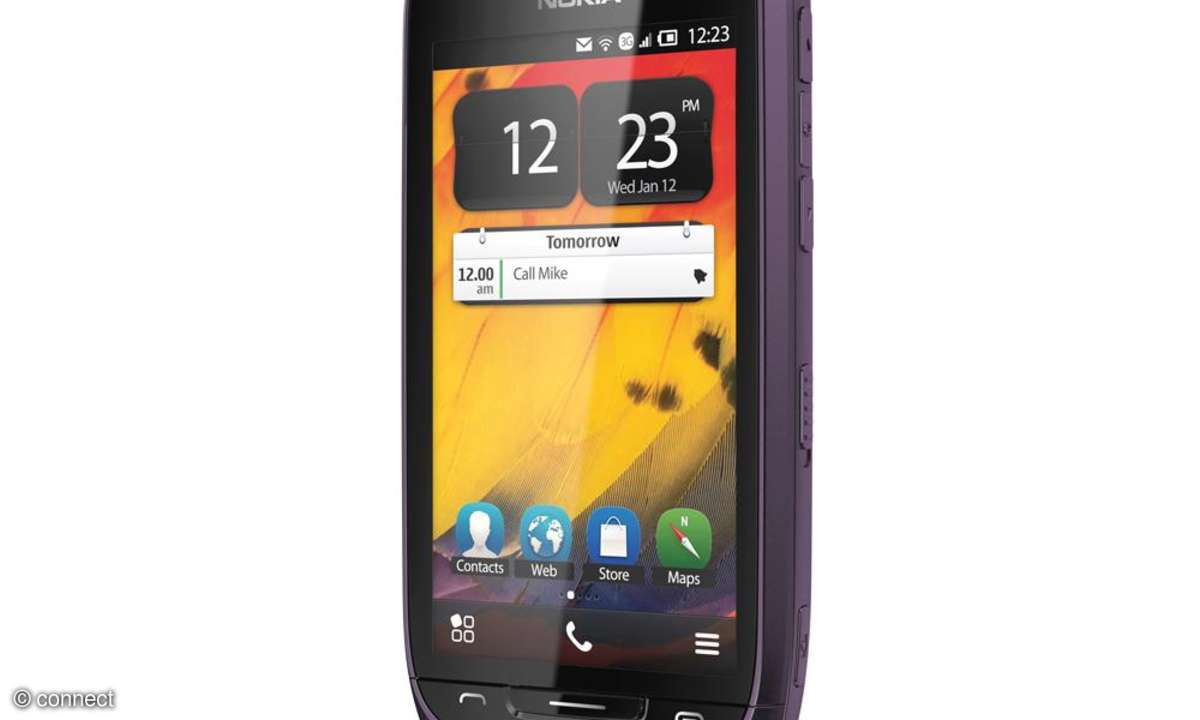 Nokia 701