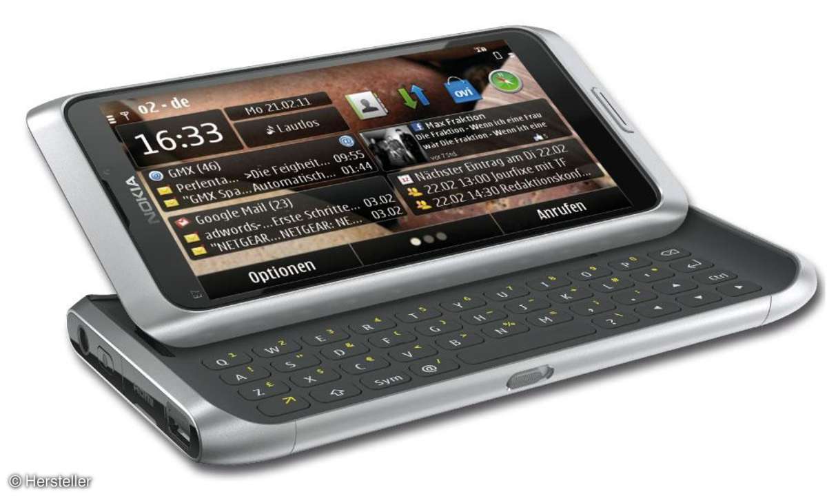 Nokia E7-00