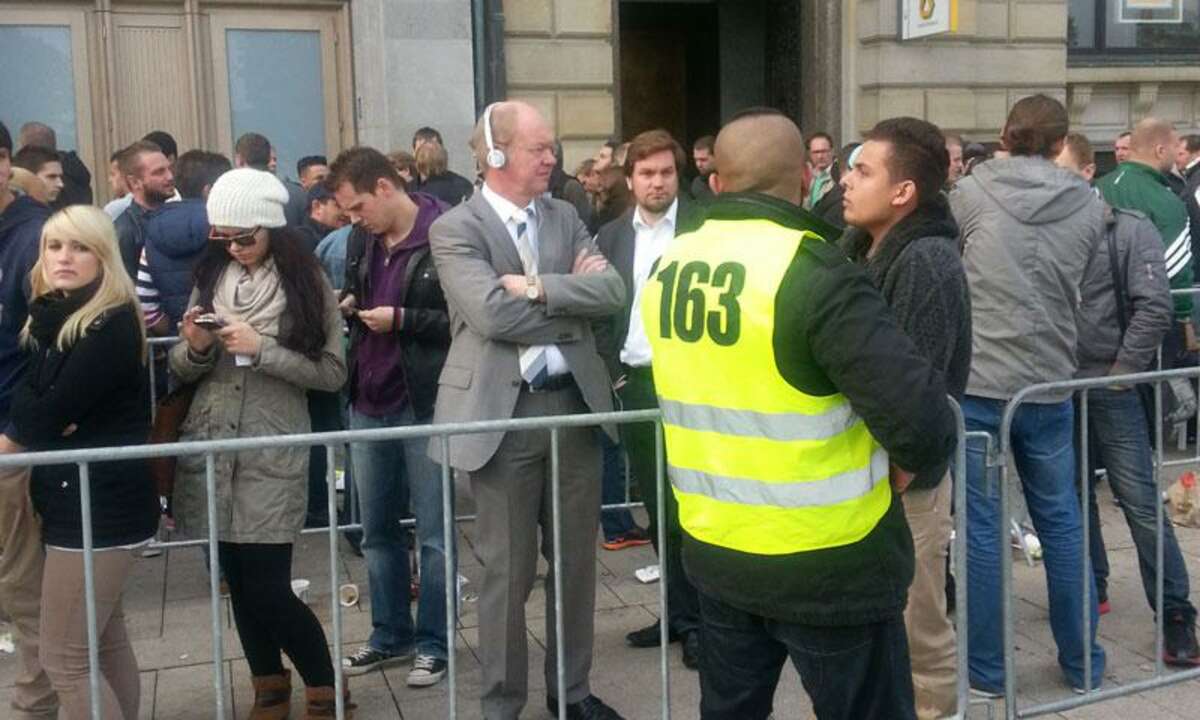 Marktstart iPhone 5 Jungfernstieg