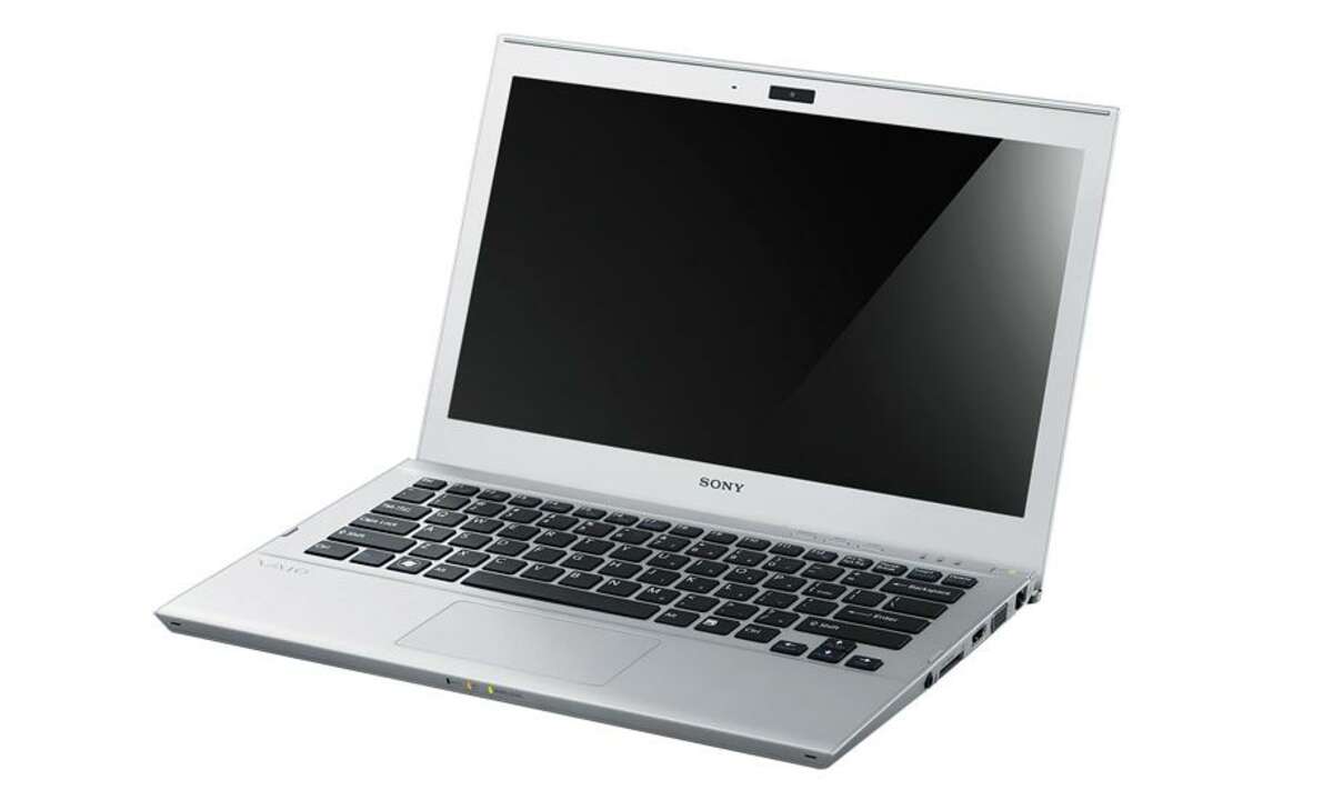 Medion Earzor X8616