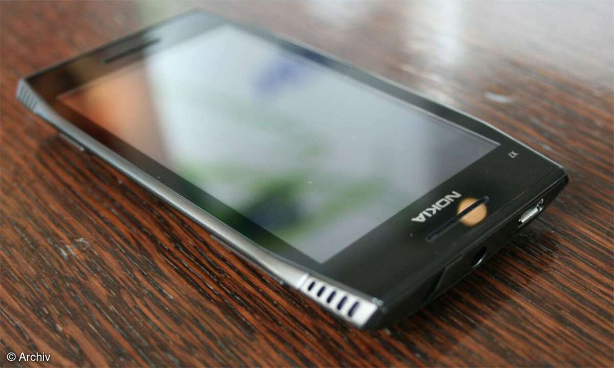 Nokia X7