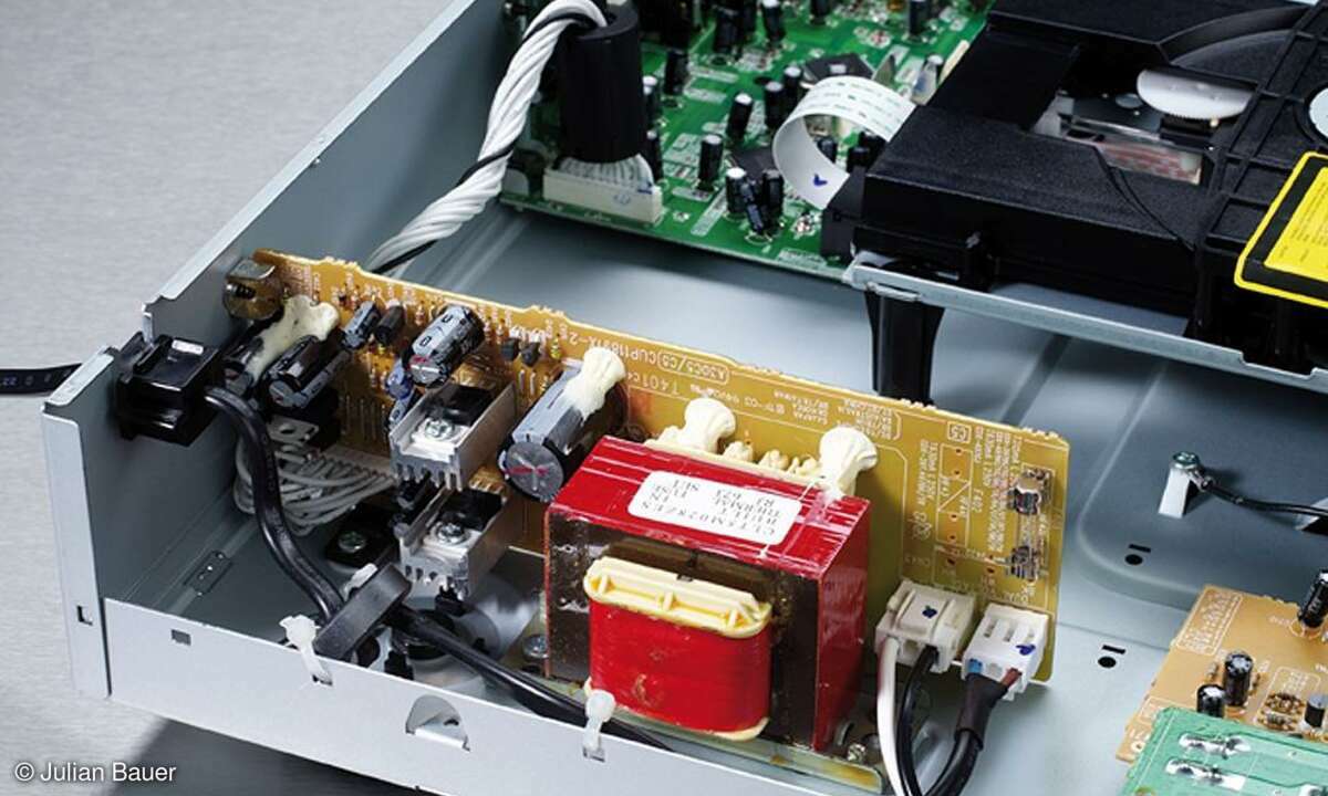 Yamaha CDX 397 Mk II Innenansicht