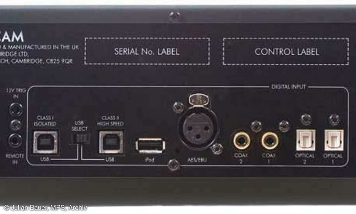 Arcam FMJ D33 - Anschlüsse
