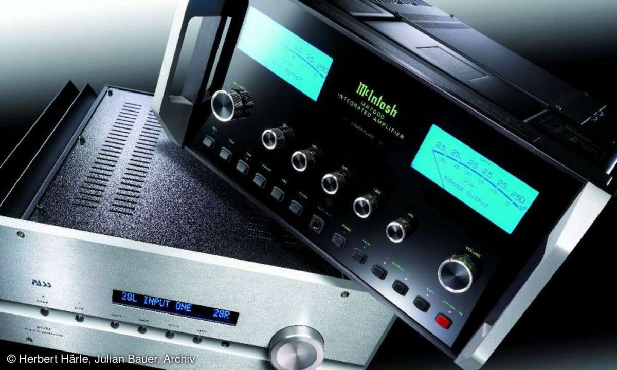McIntosh MA 7000AC vs. Pass INT 30A