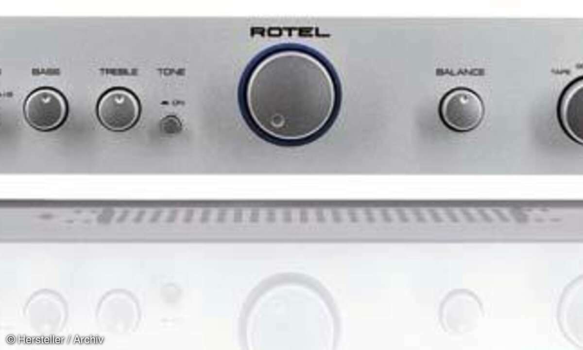 Rotel RA-10