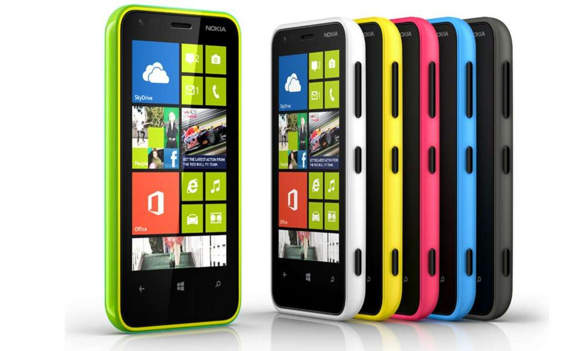 Nokia Lumia 620,