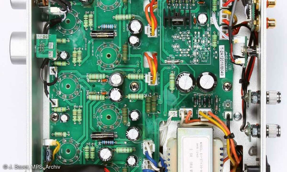 Dynavox VR 3000