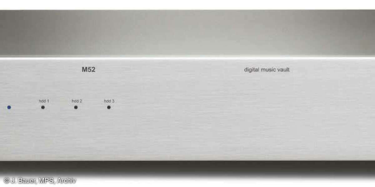 NAD M52