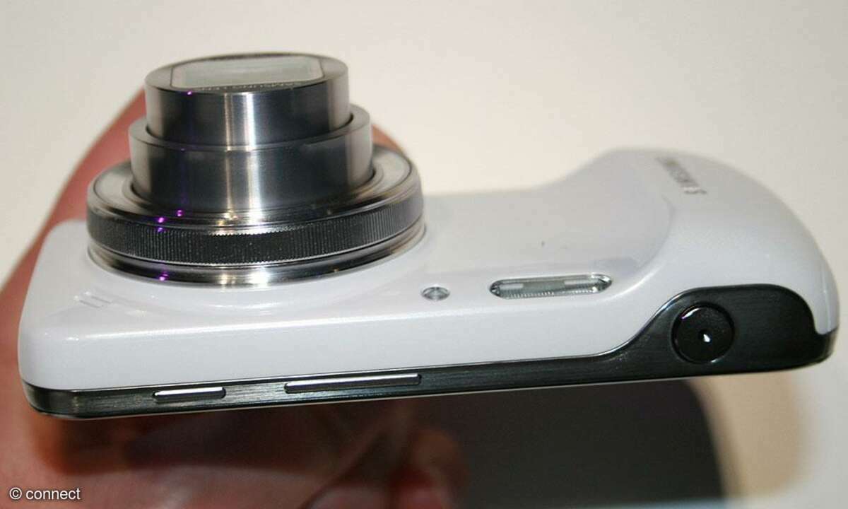 Samsung Galaxy S4 zoom